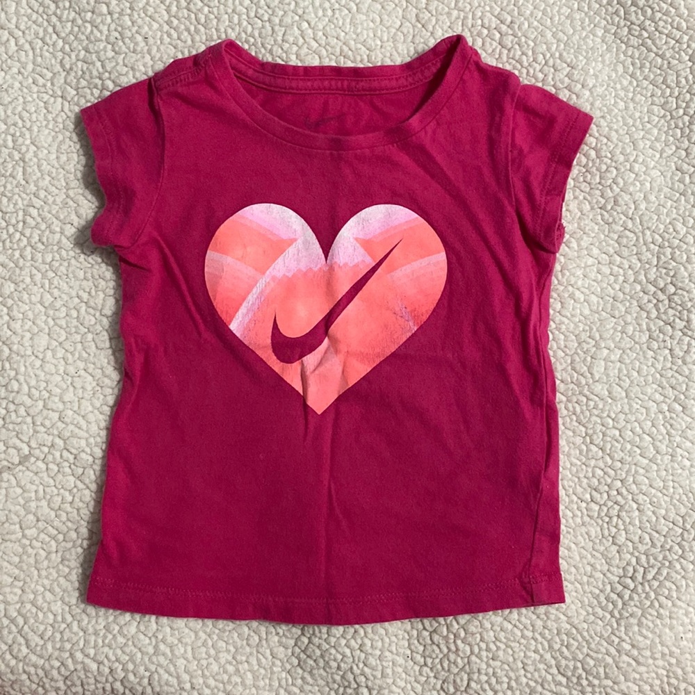 Toddler. Nike. 2T.